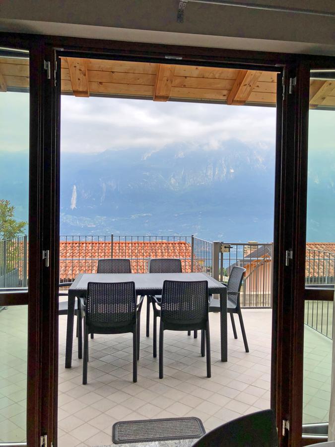 La Quiete 09 terrace apartment by Gardadomusmea Tremosine Extérieur photo