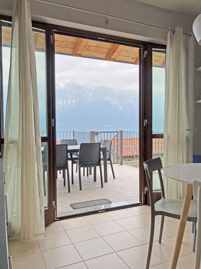 La Quiete 09 terrace apartment by Gardadomusmea Tremosine Extérieur photo